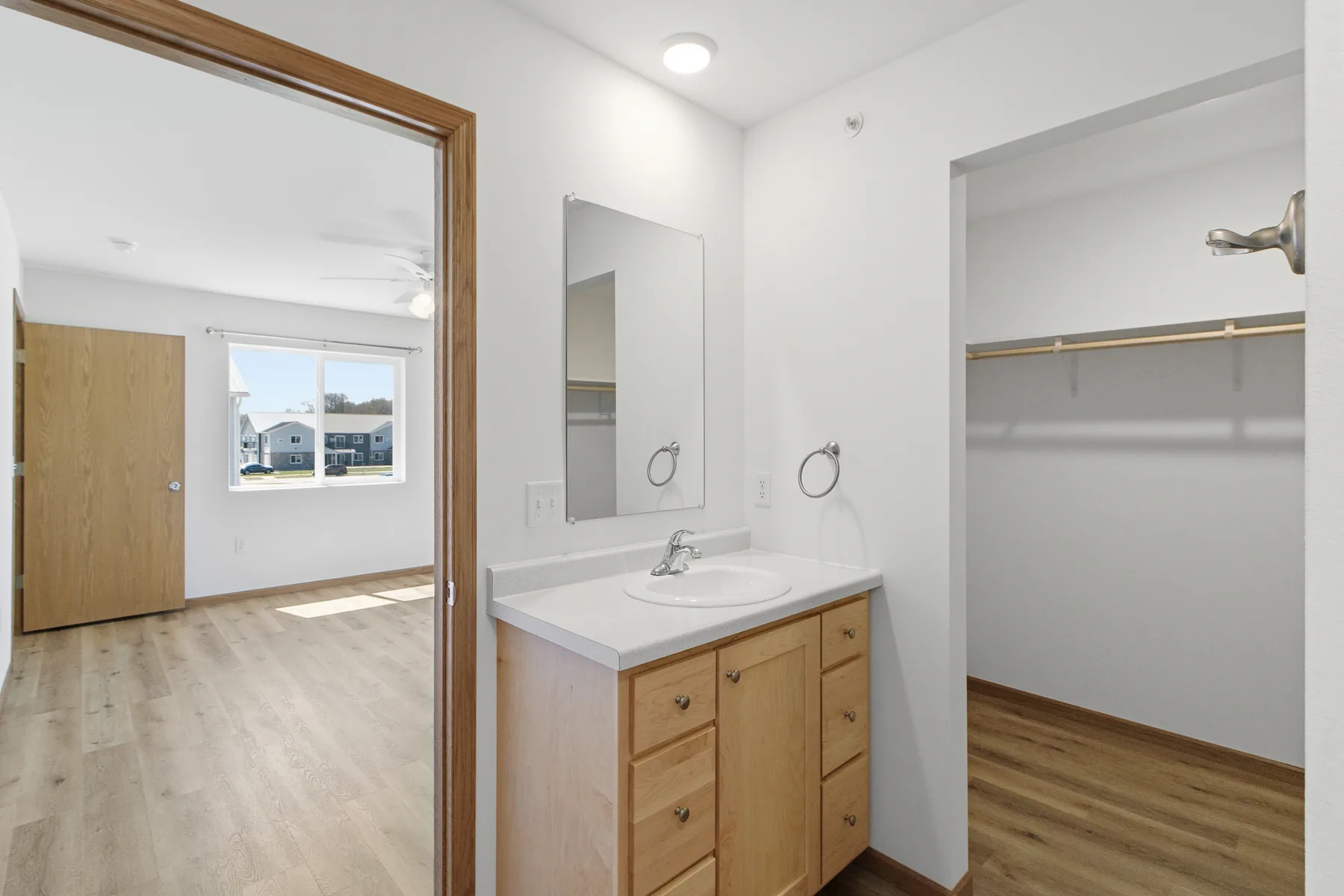 2 Bed (Over Garage) — interior