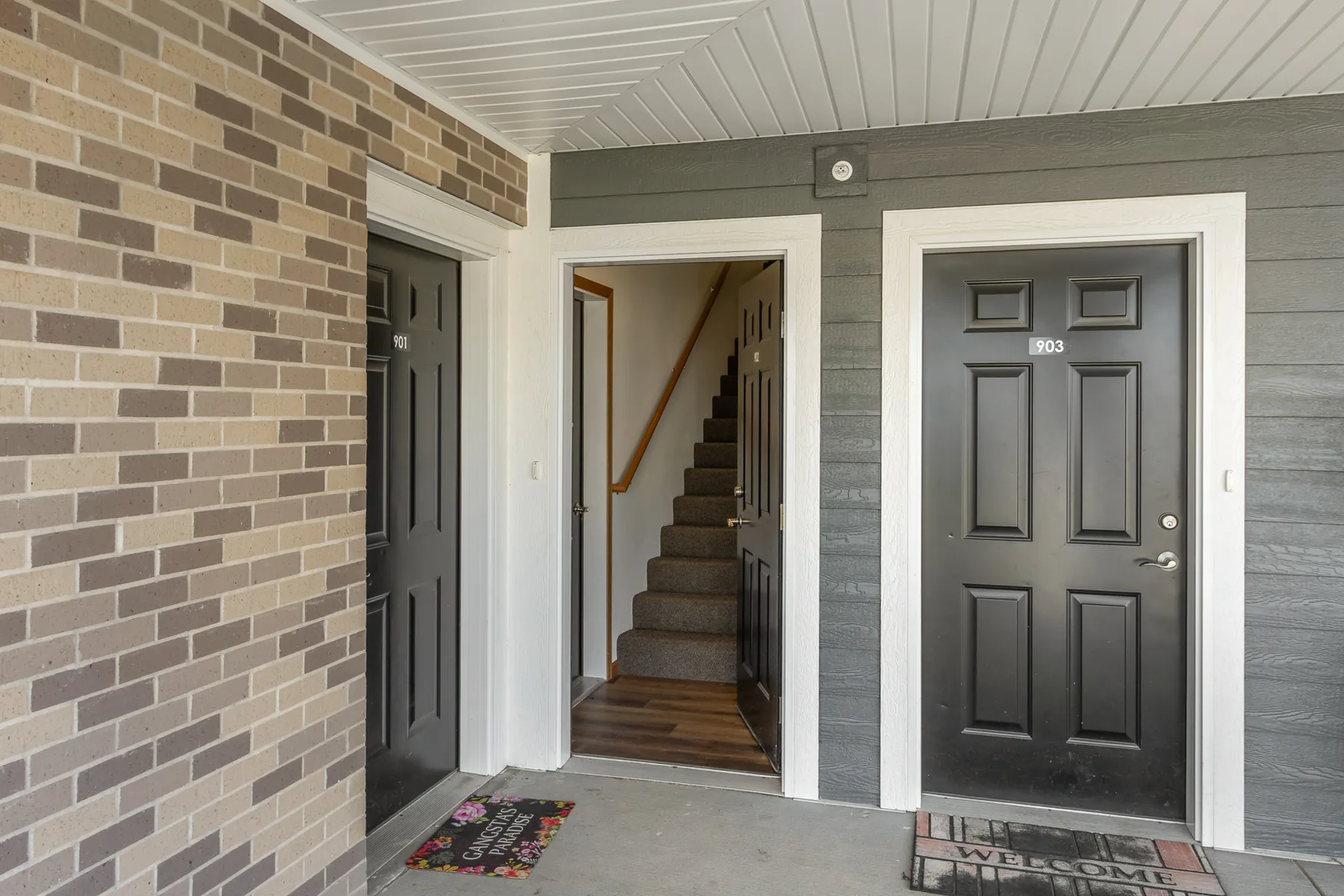 2 Bed (Upper) — interior
